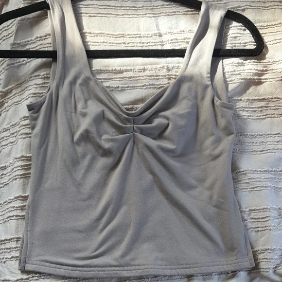 Sleeveless Scoop Neck Tank Top - Light Gray - Picture 1 of 1